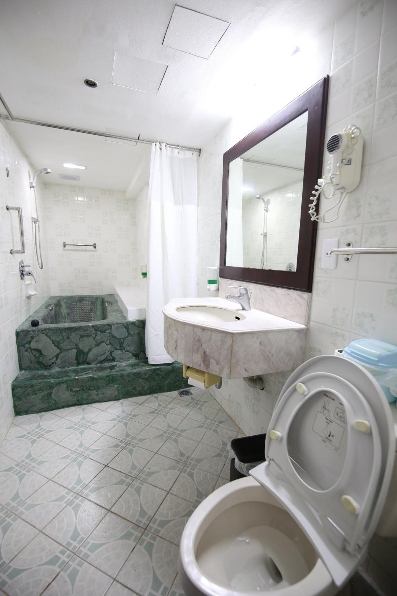 Hotel Asia Cebu Dış mekan fotoğraf